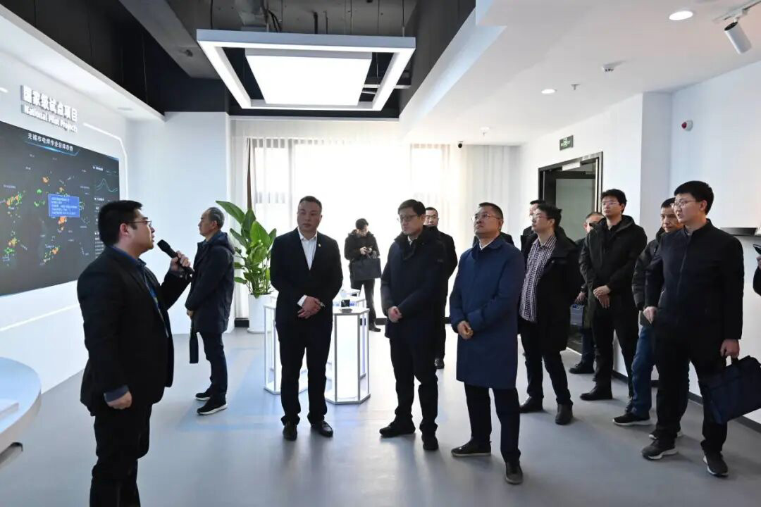 1761023721183253.jpg 4.jpg